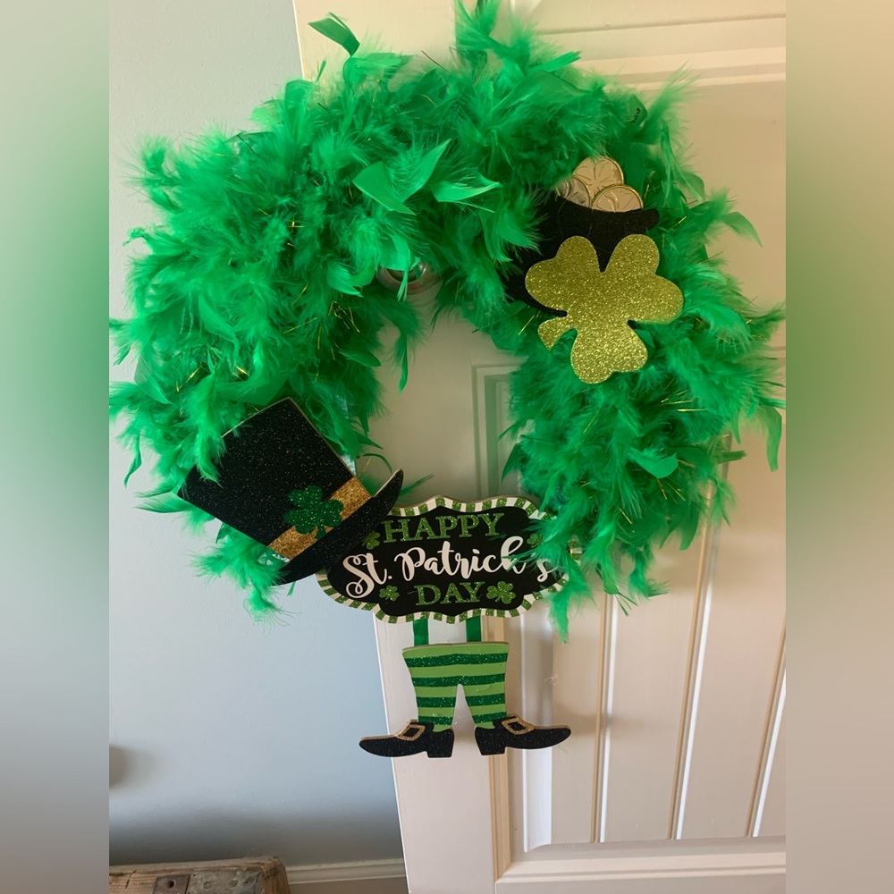 Feather St.Patrick’s Day Wreath